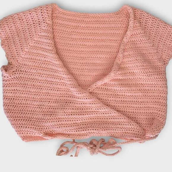 Handmade Womens Sweater Sz XL Pink Salmon Cropped Short Wrap Tie Swiftie Crochet - Picture 1 of 10